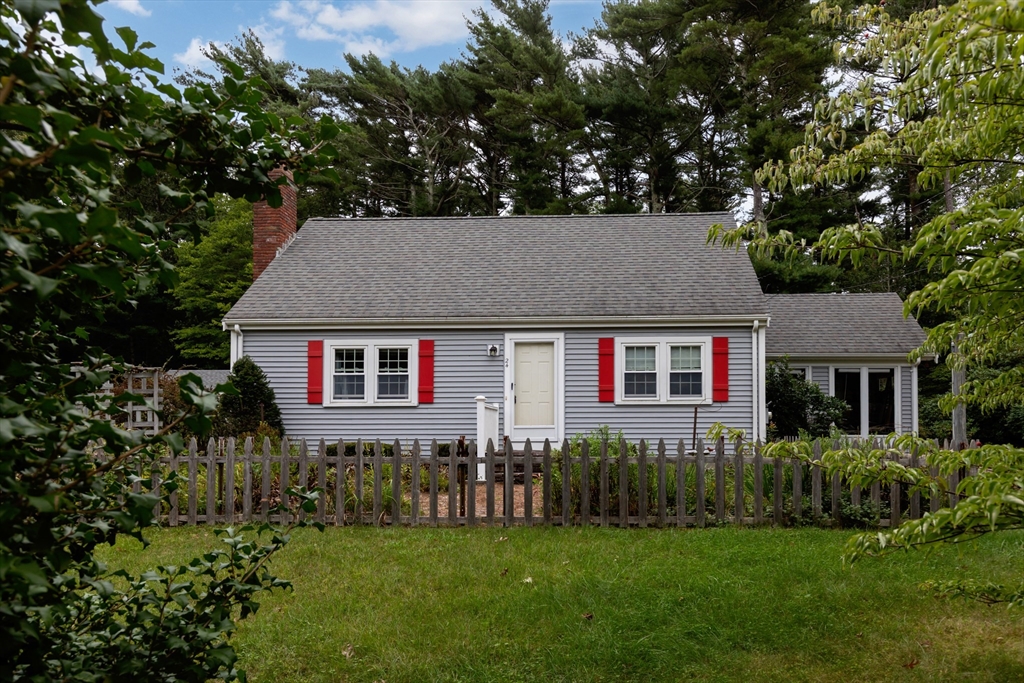 24 Fresh Pond Cir in Plymouth