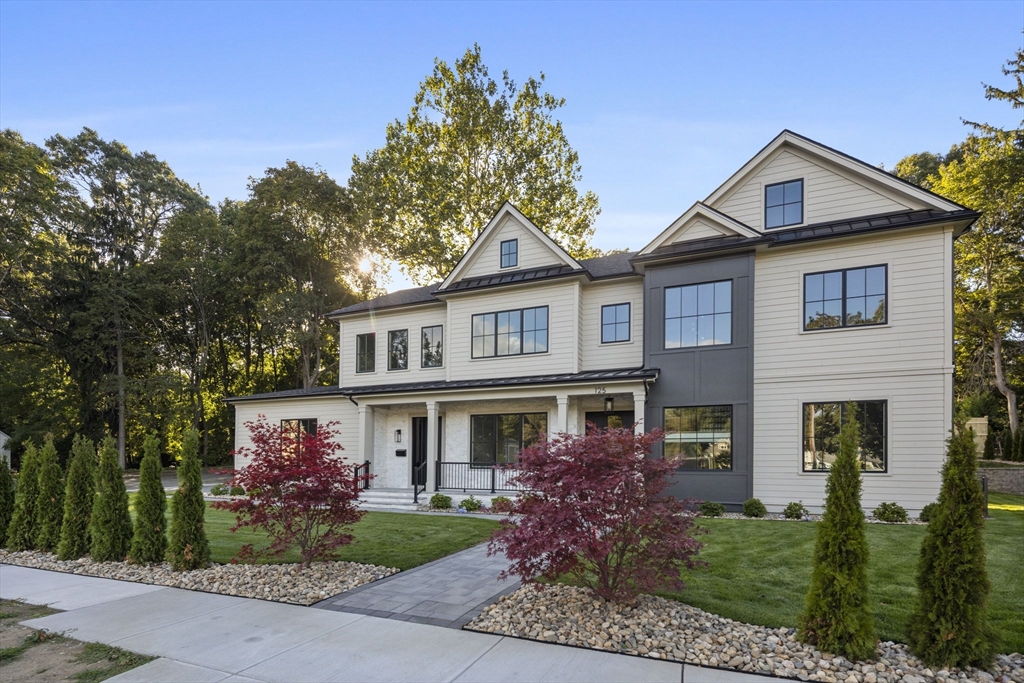 125 Allen Ave in Waban