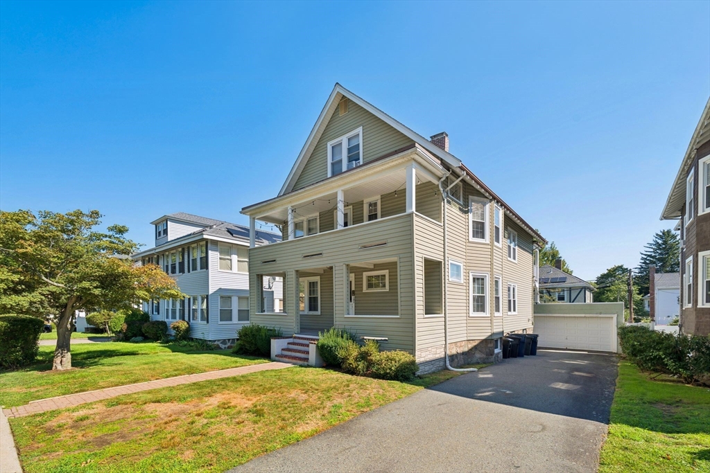 101 Greaton Rd in West Roxbury