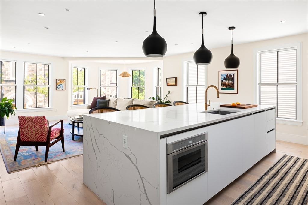 322 Bunker Hill St #2 in Charlestown