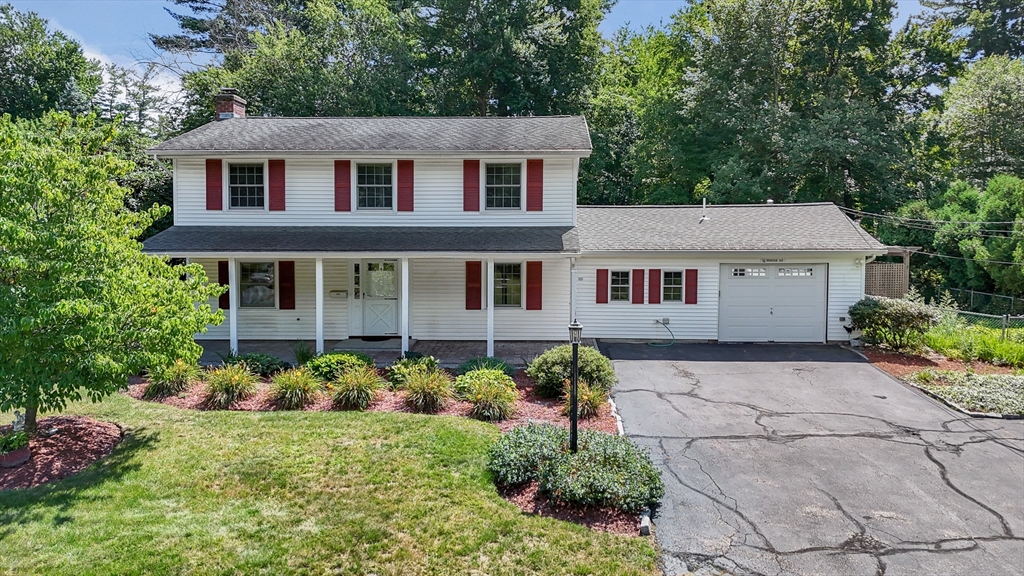 16 Porter Rd in Chelmsford