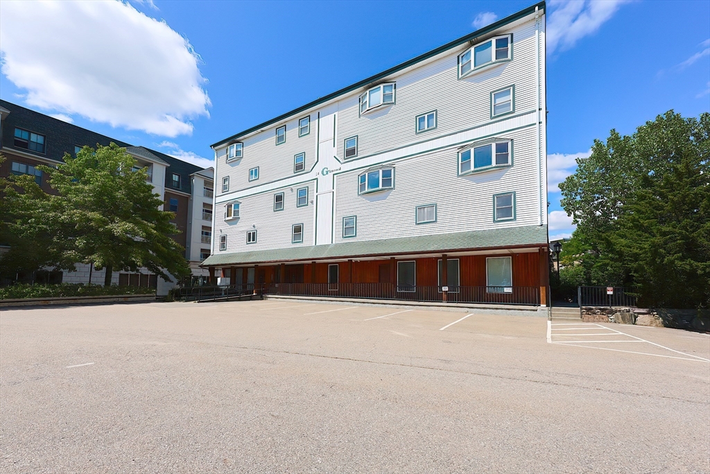 24 Glenwood Avenue #3 in Walpole