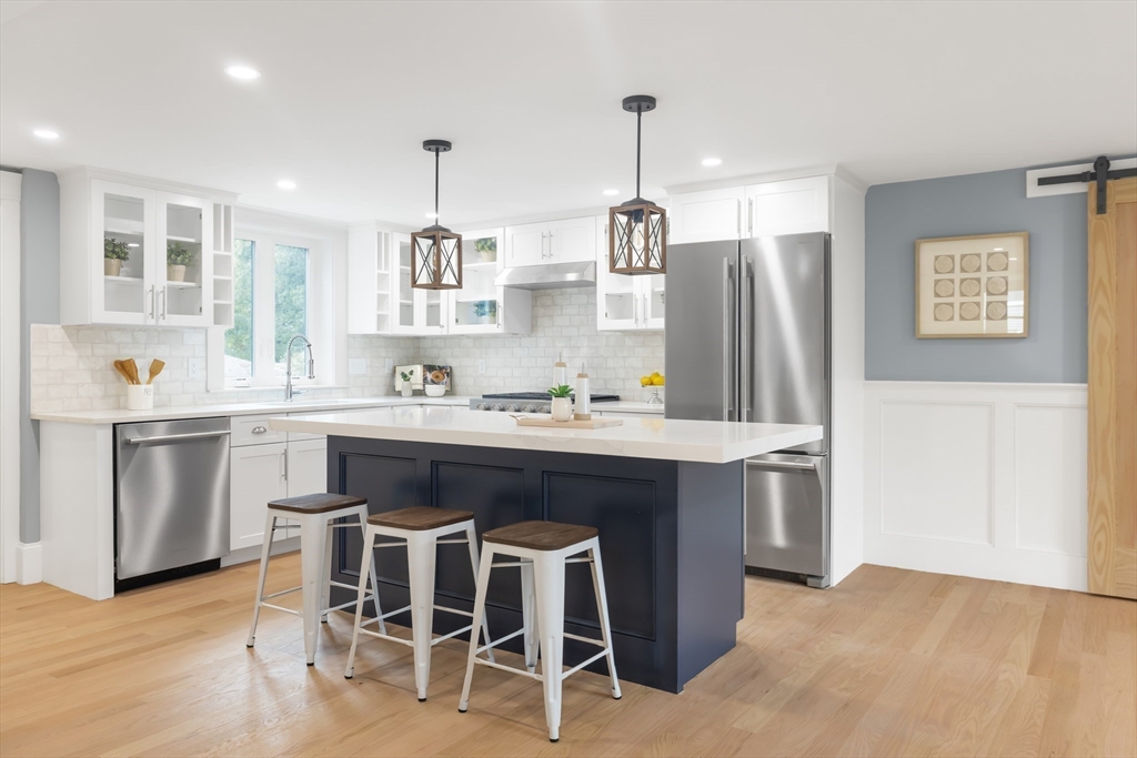 15 Pitts St in Natick