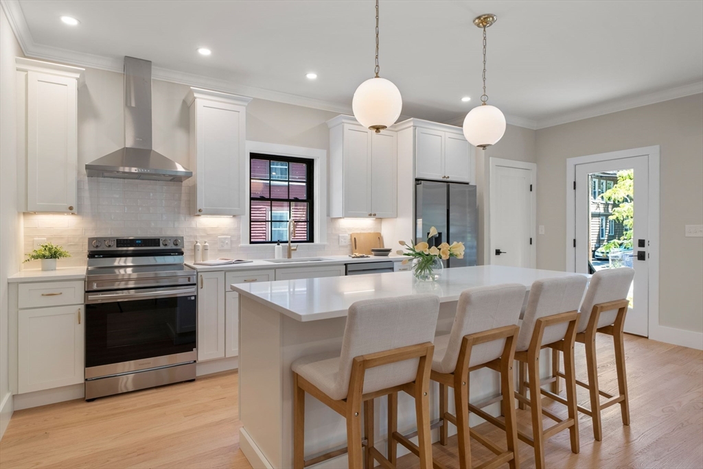 52 Lewis Ave #52 in Arlington