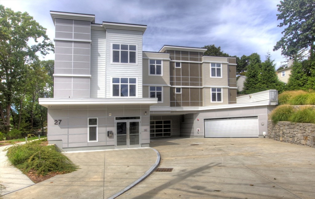 27 Jefferson St. #U204 in Marlborough