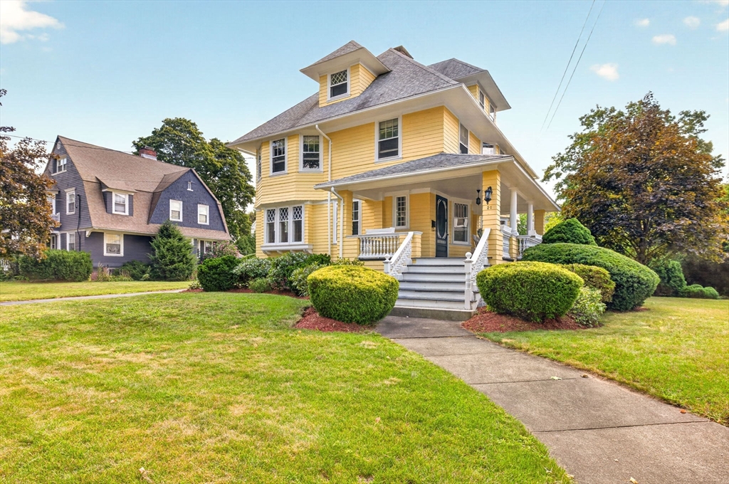 21 Grant St in North Attleboro