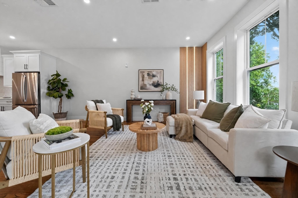 2 Readfield Place #A in Roxbury