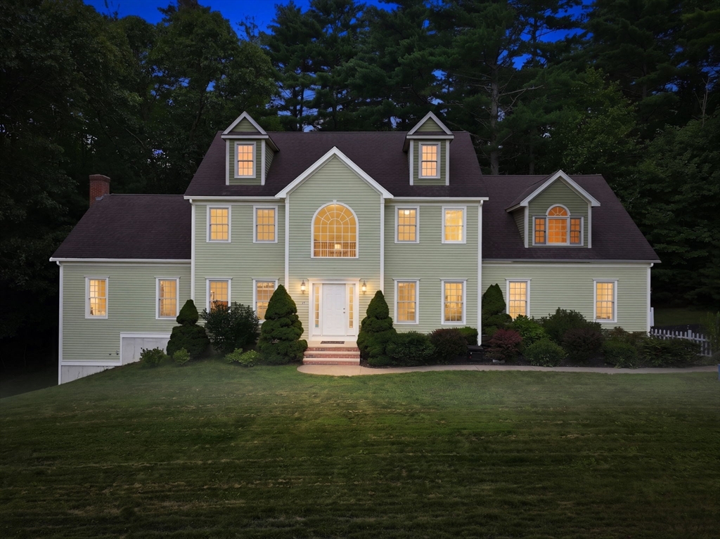 27 Juniper Road in Upton