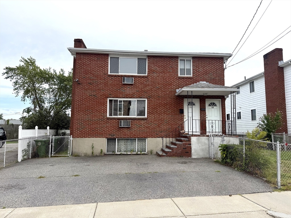 46-48 Waltham St in Watertown