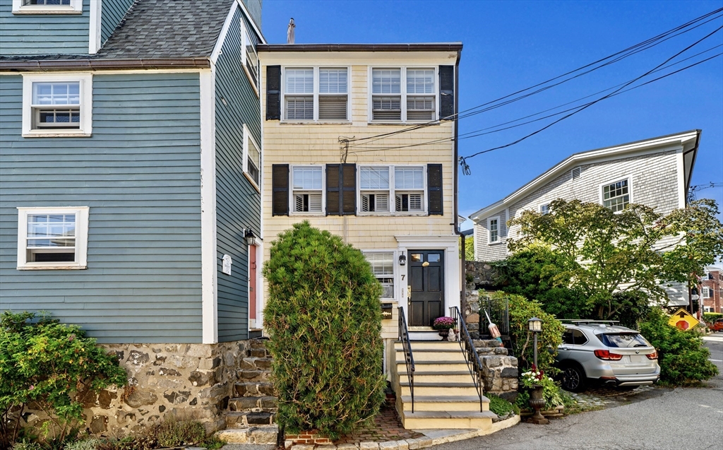 7 LEE #3 in Marblehead