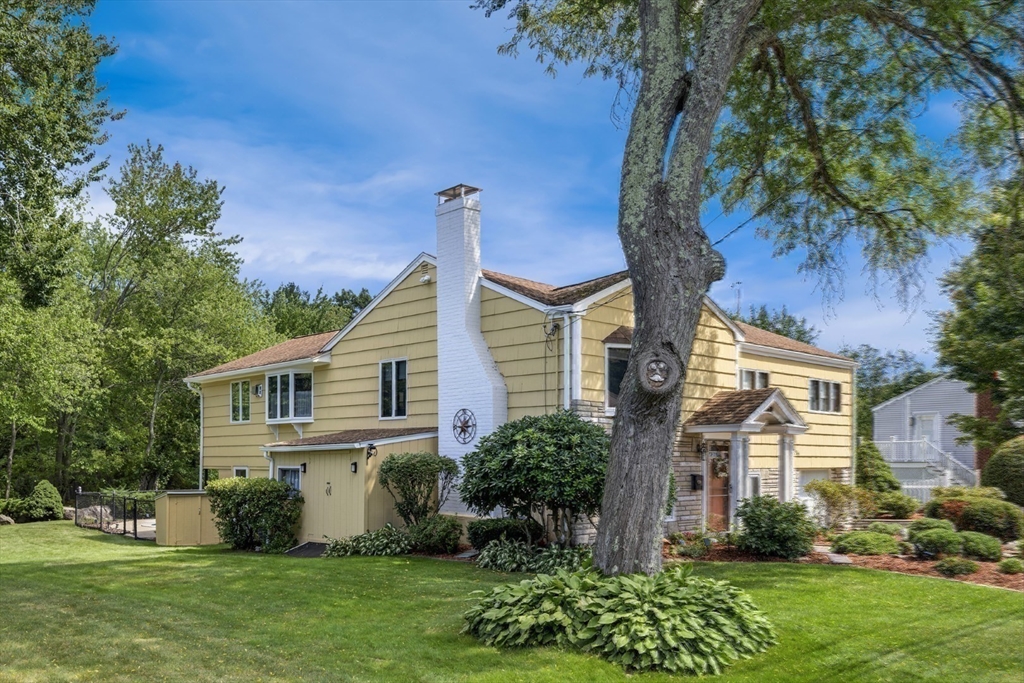 12 CARPENTER ROAD in Lynnfield