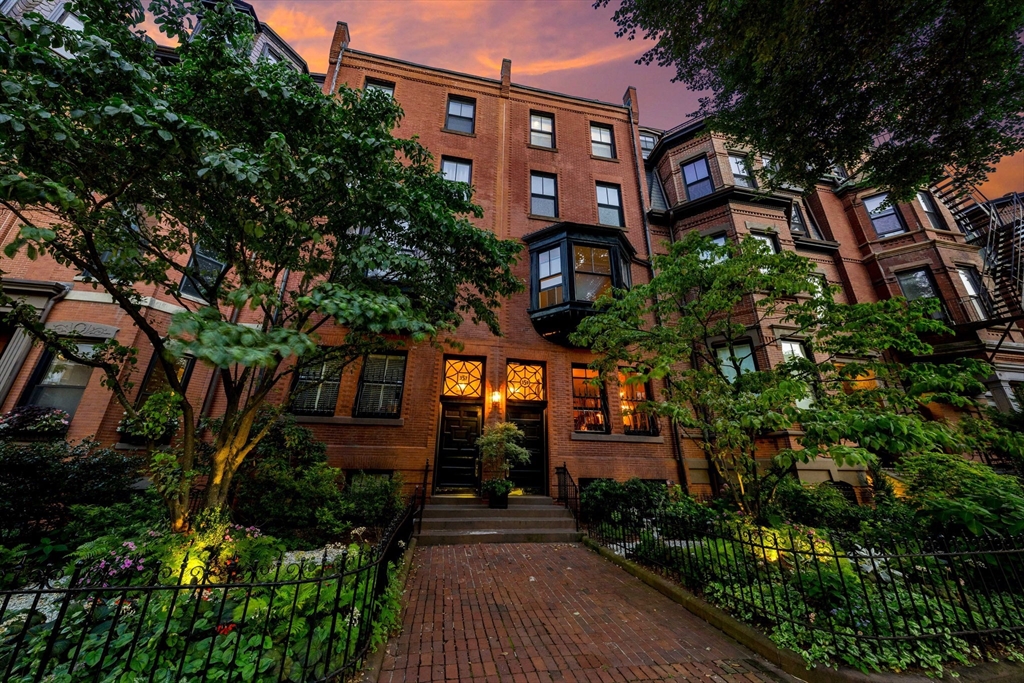 359 Beacon Street #2 in Boston