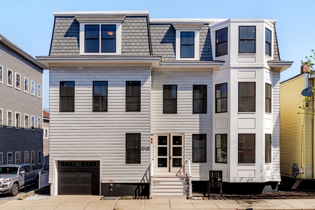 32 Condor St #4A in Boston