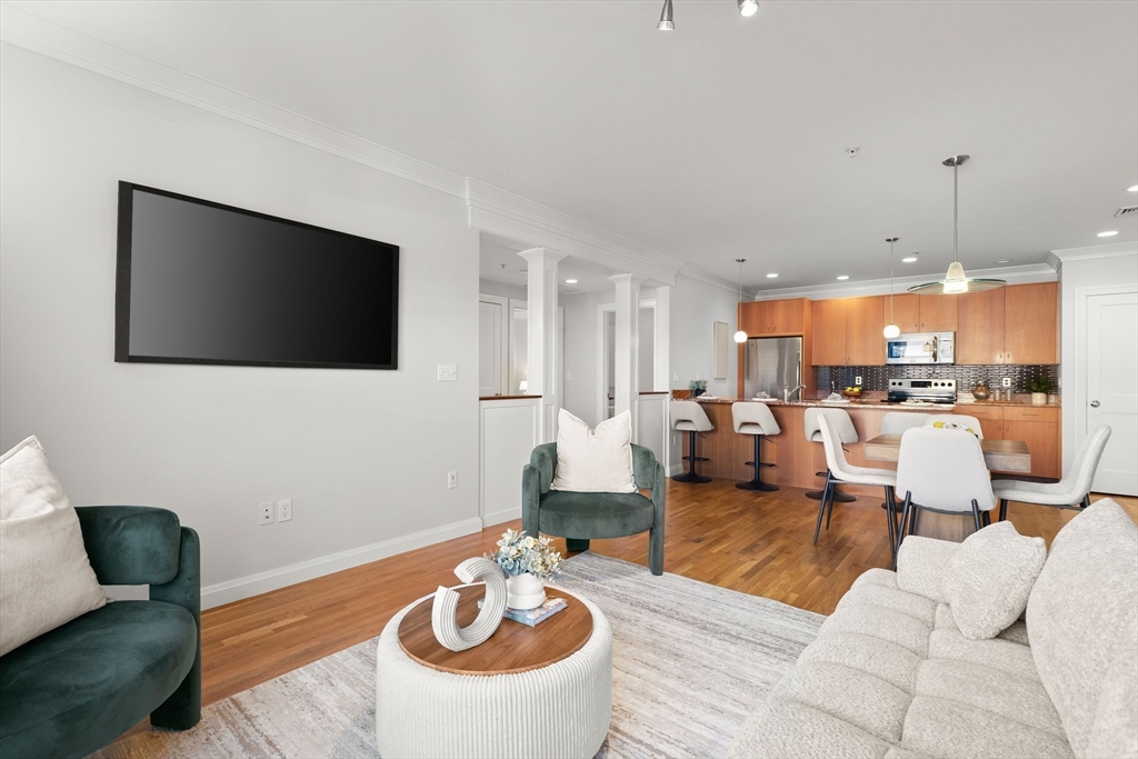 156 Green St #205 in Jamaica Plain