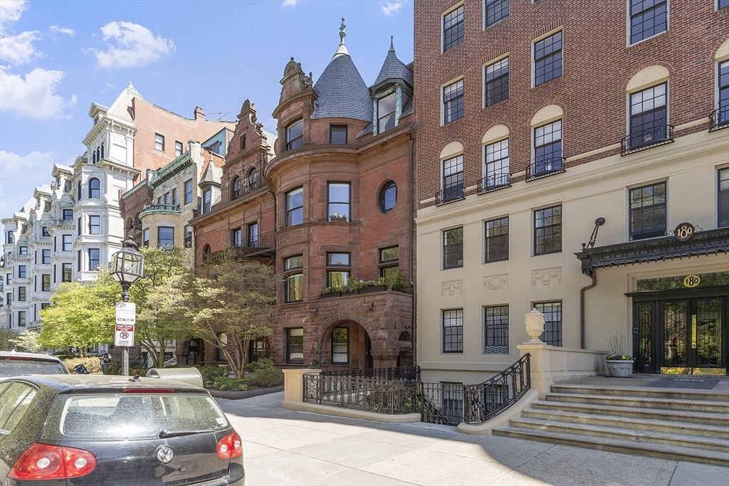 178 Commonwealth #7 in Boston