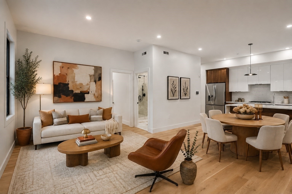47 Condor St #202 in Boston