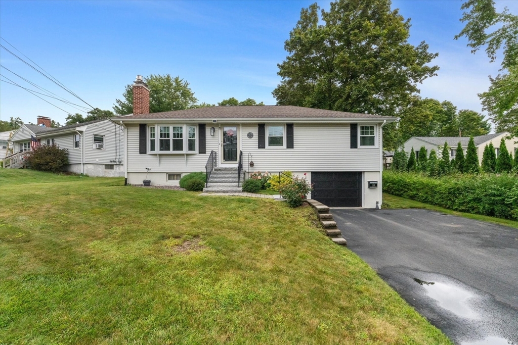 194 Holden St in Worcester