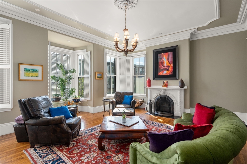 295 Bunker Hill St #2 in Charlestown