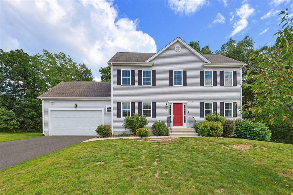 15 Willow Brook Lane in Blackstone