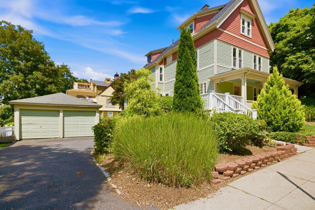 36 Walton St in Dorchester Center