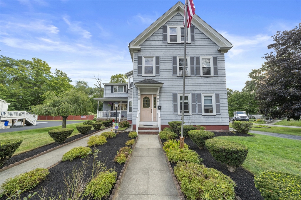 40 Railroad Avenue in Taunton