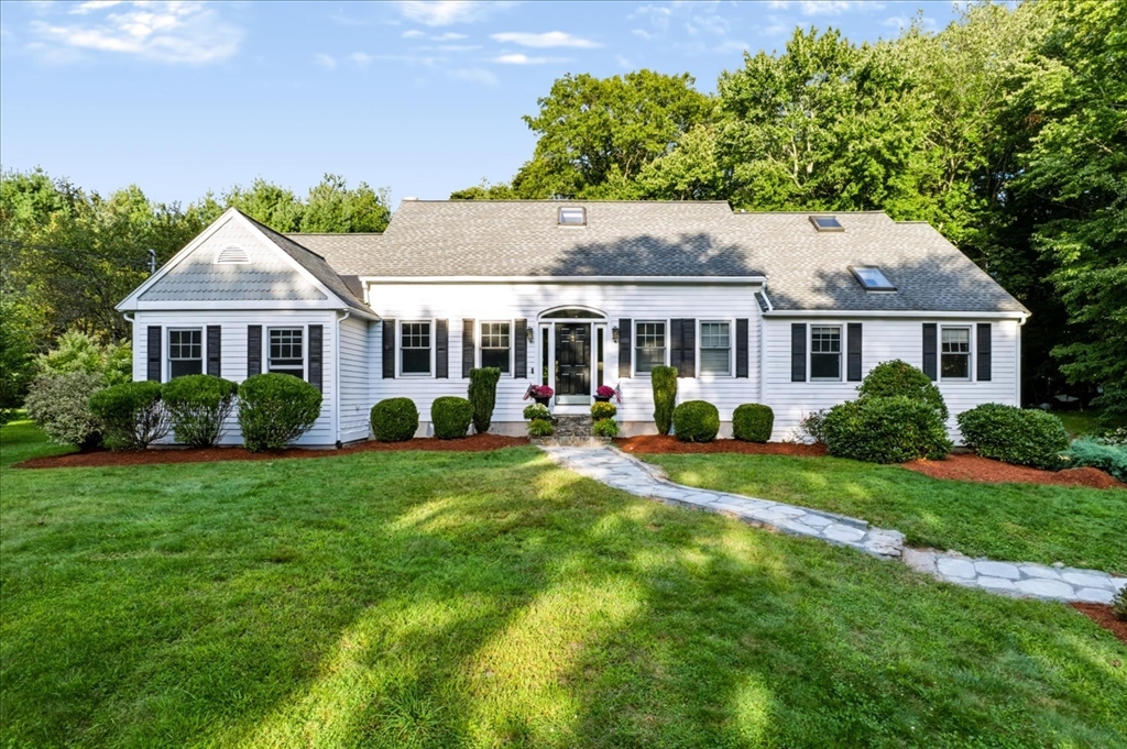 53 Haduk Dr in North Attleboro