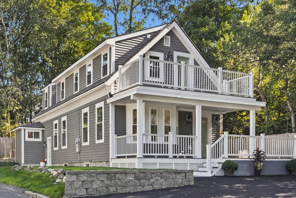 8 Wilmington Road in Burlington