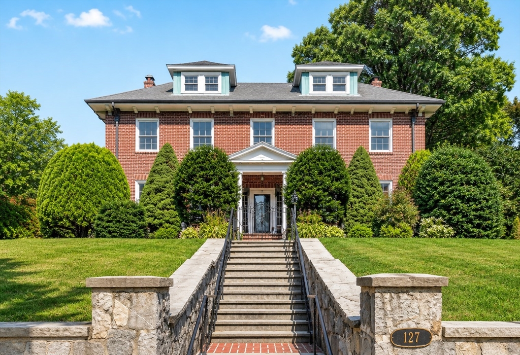 127 Commonwealth Ave in Chestnut Hill