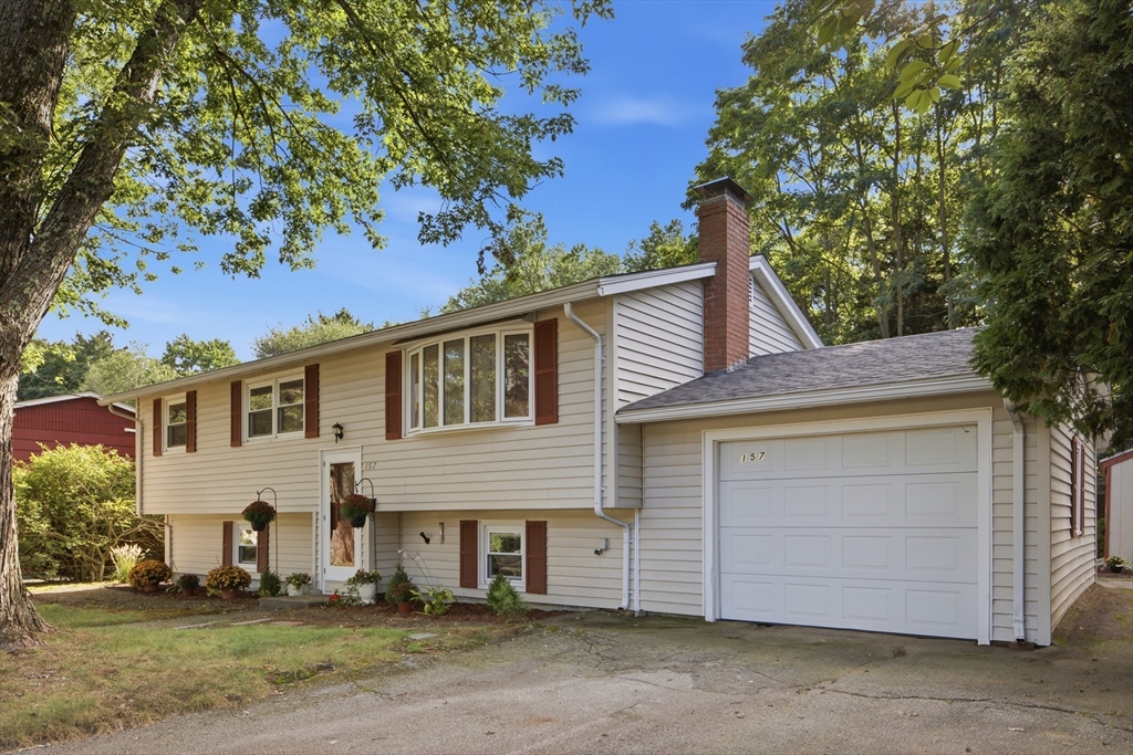 157 Marks St in Rockland