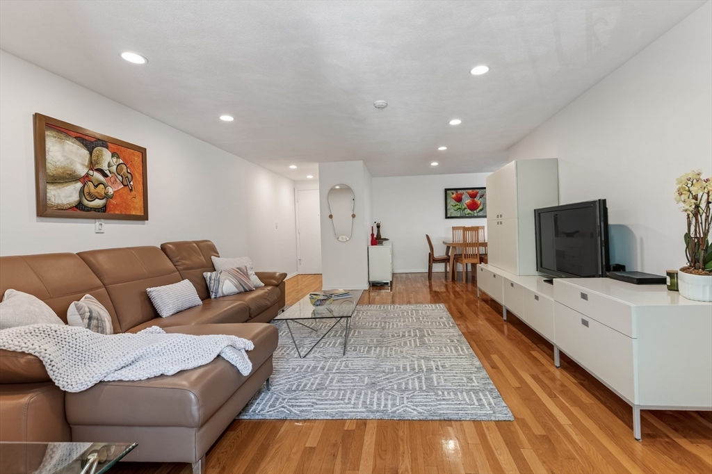 131 Pierce St #304 in Malden