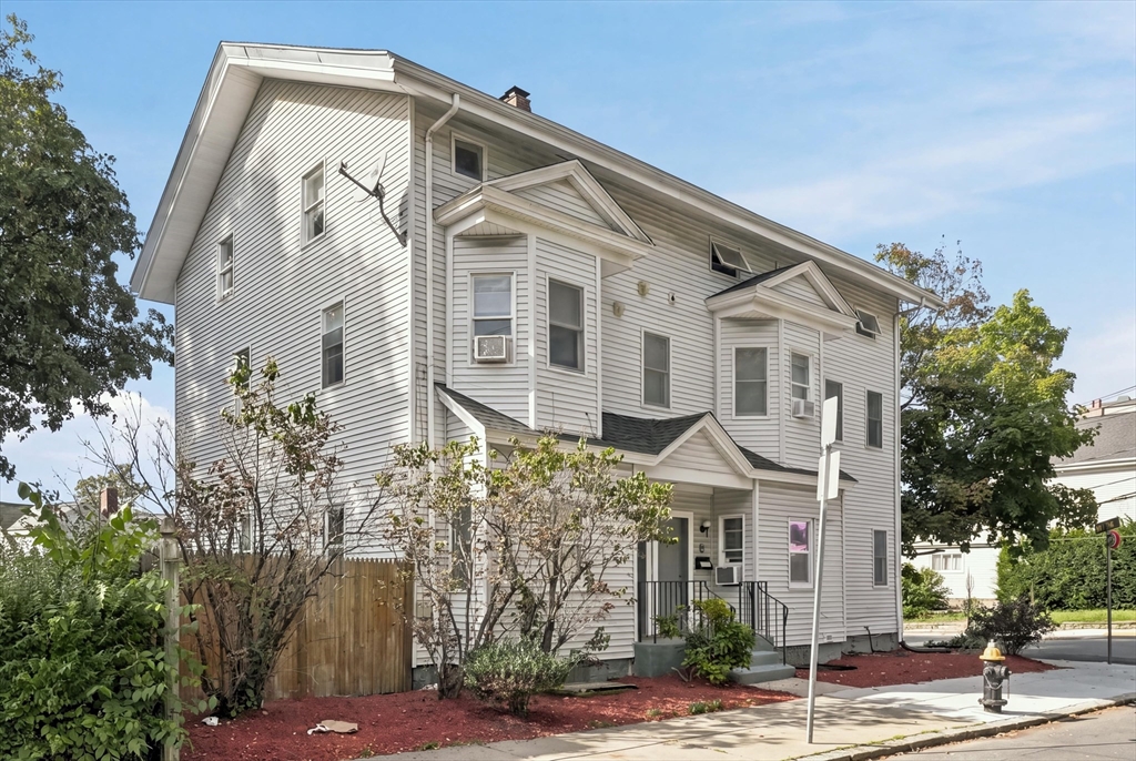 4 Union St in Brighton