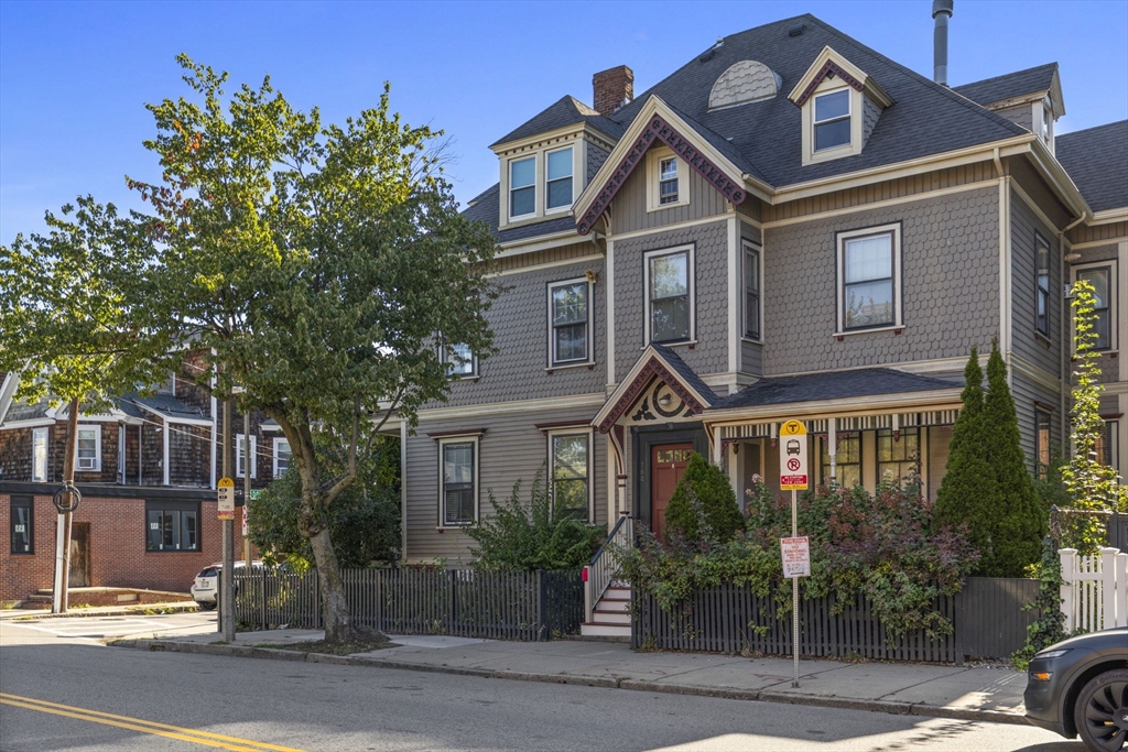 164 Boston St #3 in Dorchester
