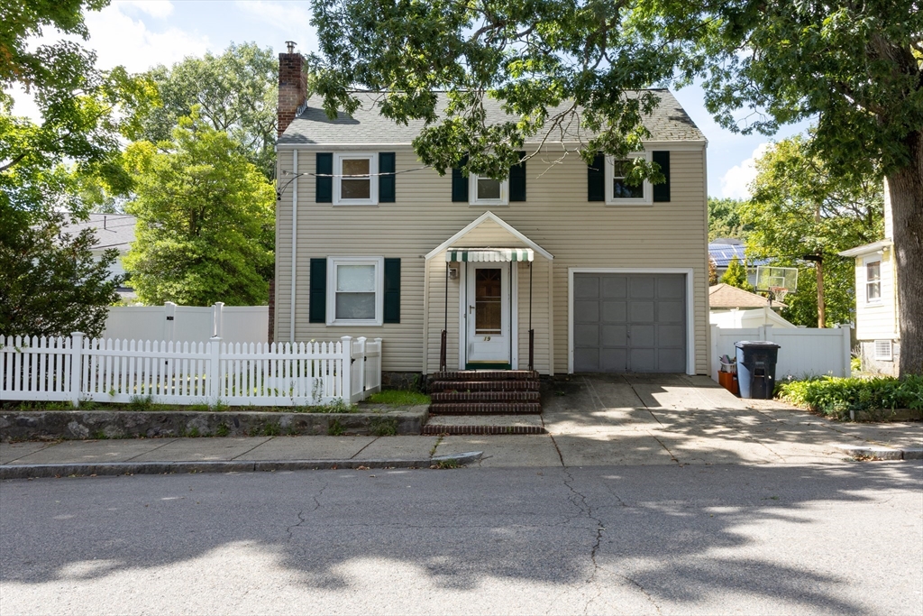19 Eastland Rd in Jamaica Plain