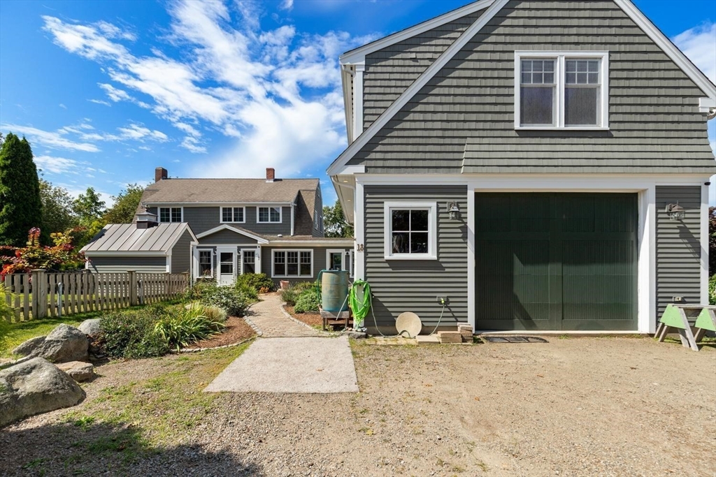 18 Holly St in Gloucester