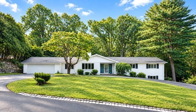40 Woodfall Rd in Belmont