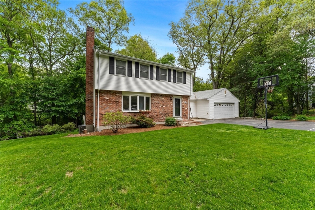 41-A Hunnewell Street in Wellesley Hills