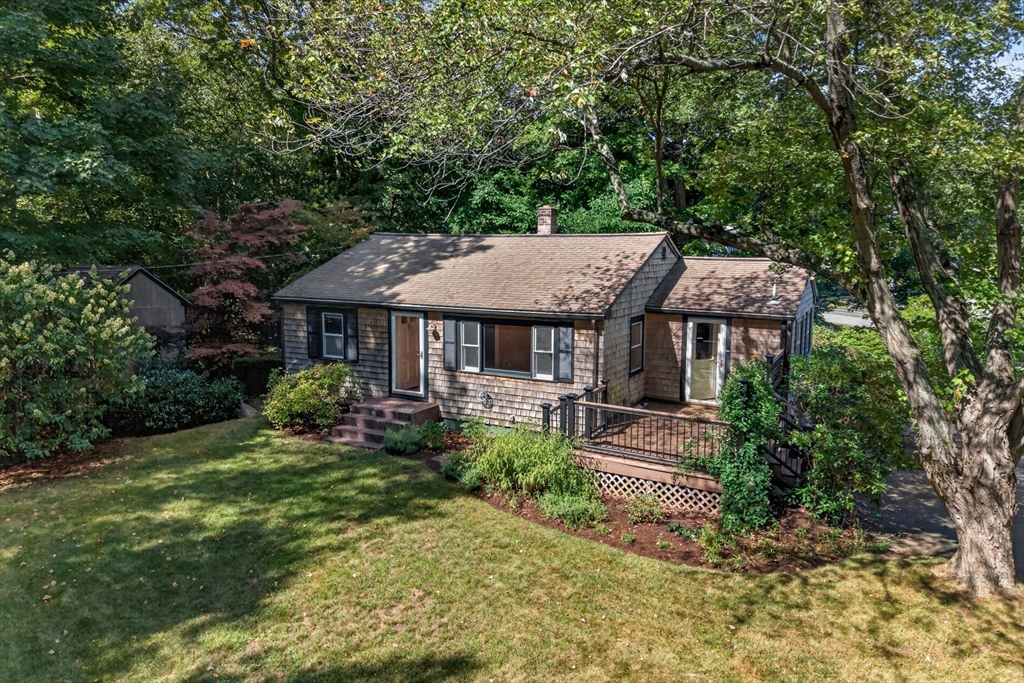 10 Hayward St in Randolph