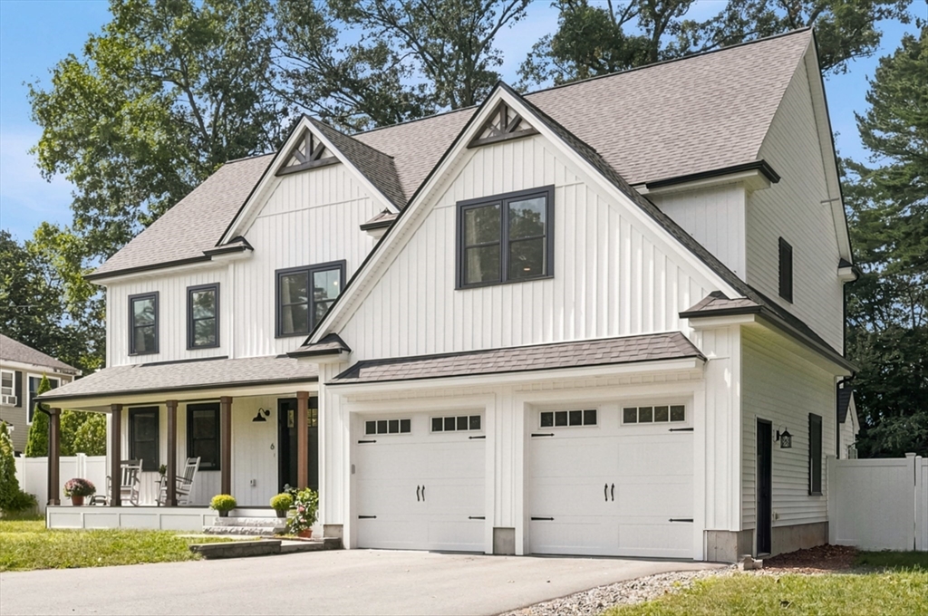 6 Mcdonald Rd in Wilmington