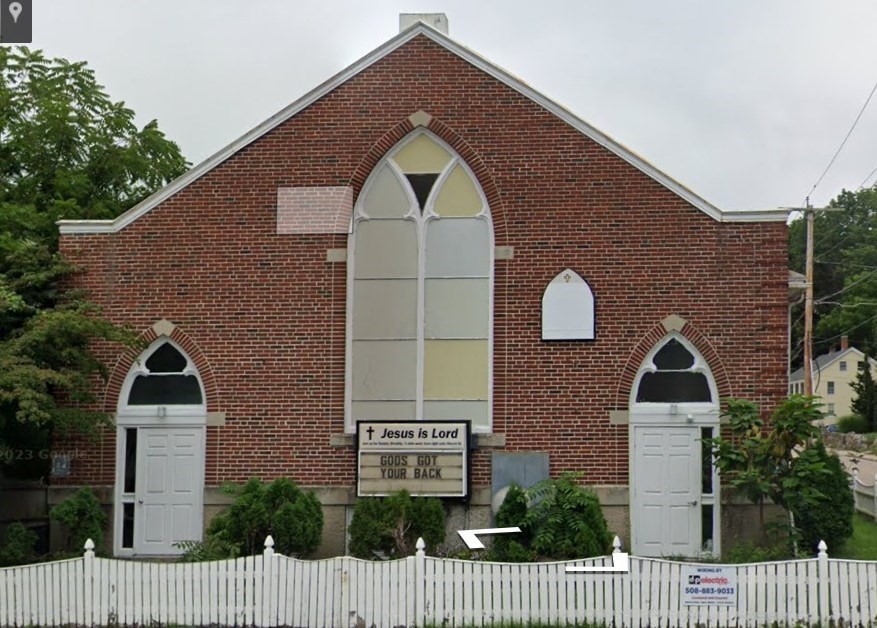 74 Main St in Blackstone