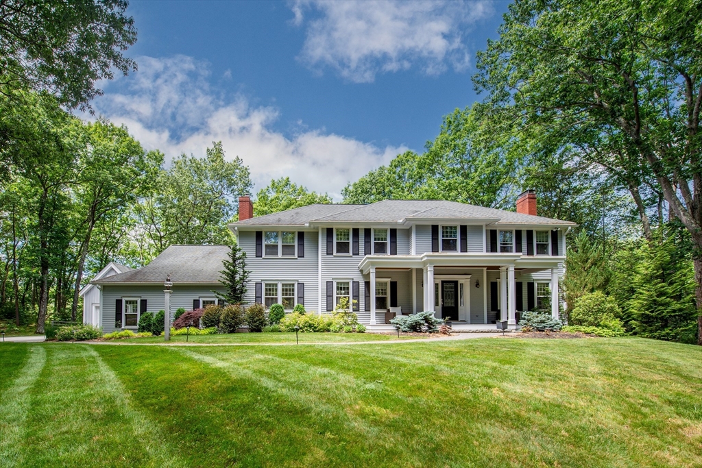 19 Appleton Ln in Boxford