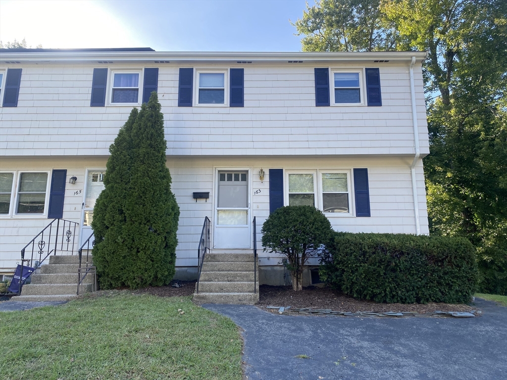 163 Maple St #163 in Needham