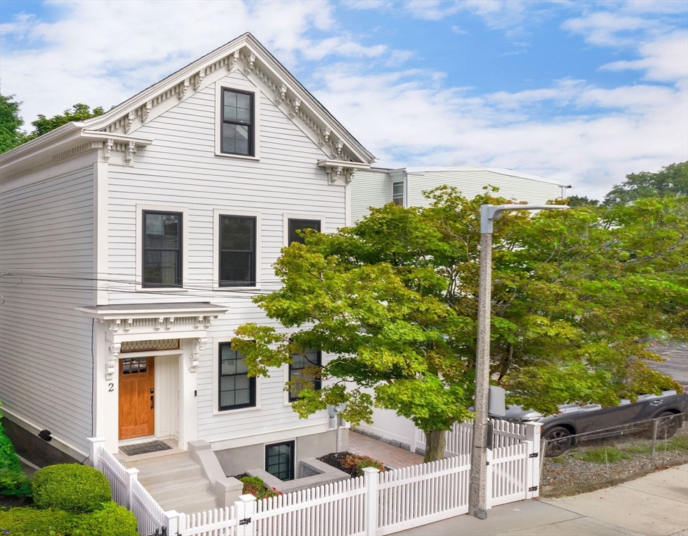 2 Leeds Street in Boston