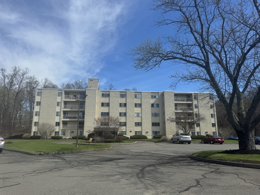 300 Park Terrace Dr. #322 in Stoneham