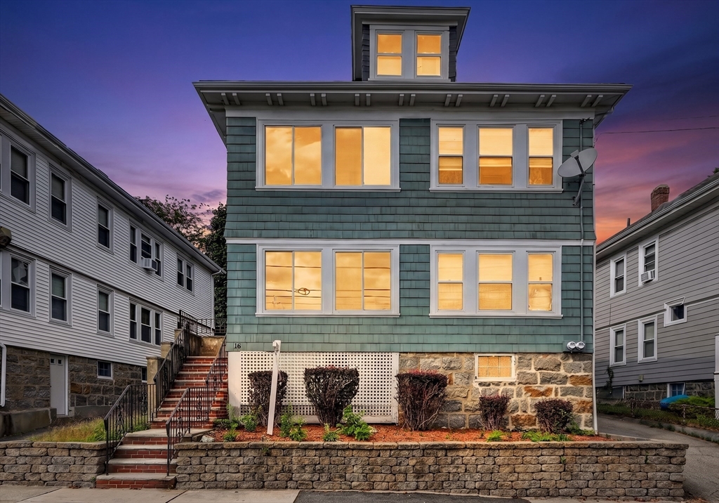 18 Franconia St in Dorchester