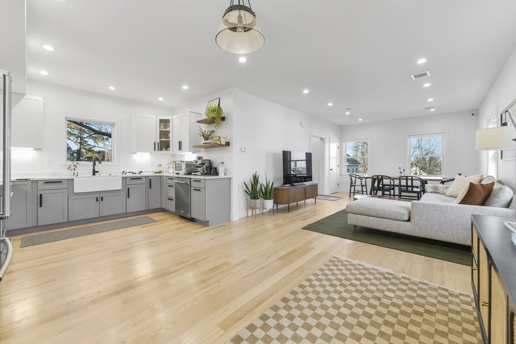 17 Akron St #2 in Roxbury