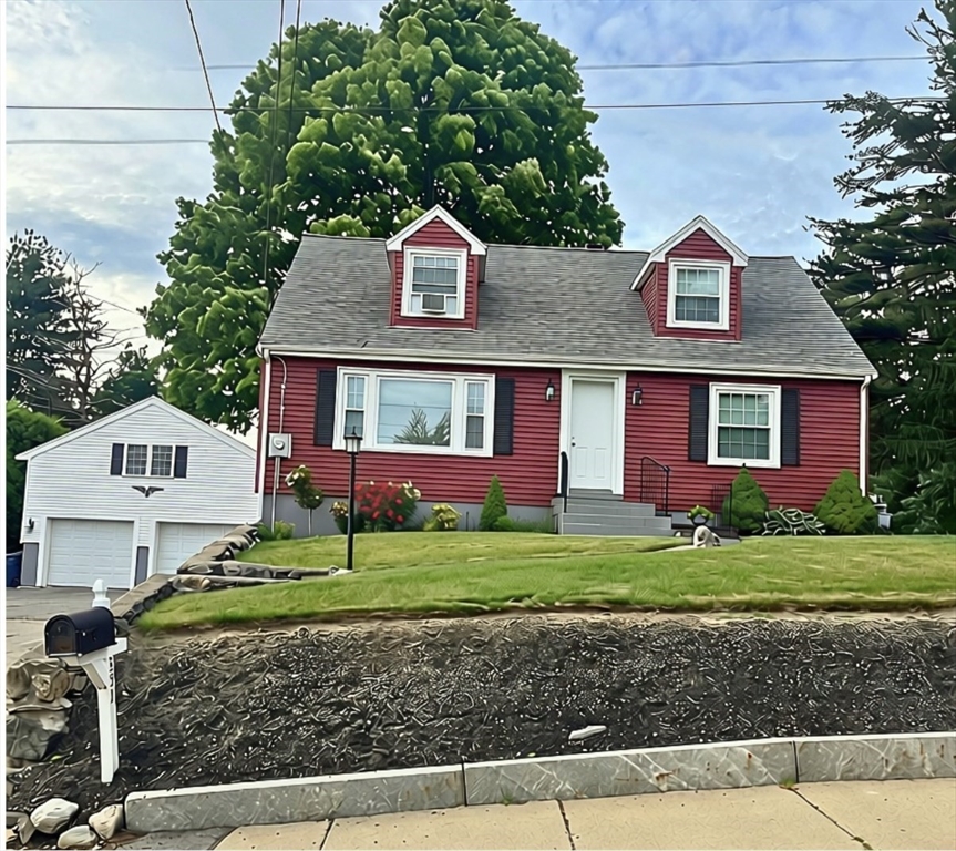 351 Elm St in Marlborough