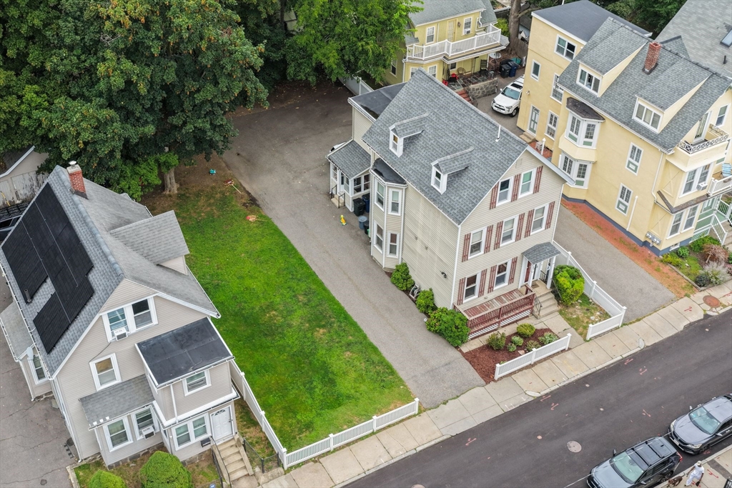 33 Cohasset St in Roslindale