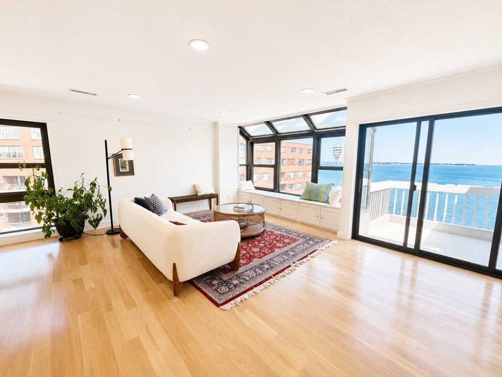 1 Seal Harbor #916 in Winthrop