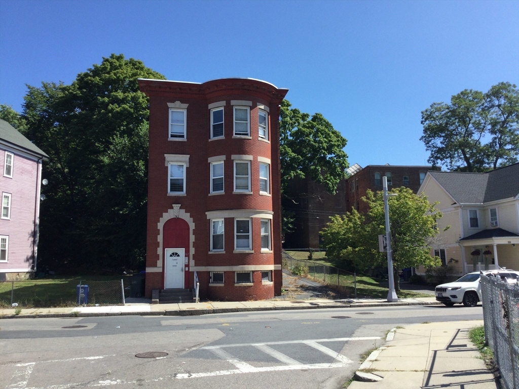 162 Howard Ave in Dorchester