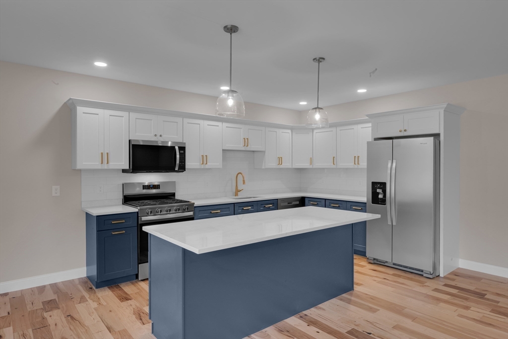 765 Massachusetts Avenue #B in Lunenburg